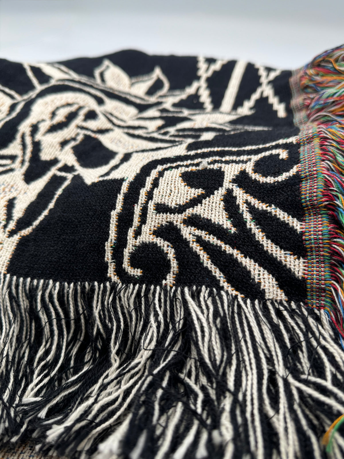 Scorpion Queen (Travel & Throw) Blanket